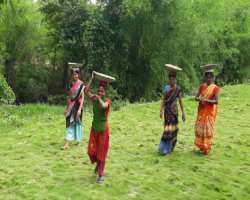 The local tribes living in Gond village are friendly to visitors and welcome the interaction with them The local tribes living in Gond village are friendly to visitors and welcome the interaction with them.